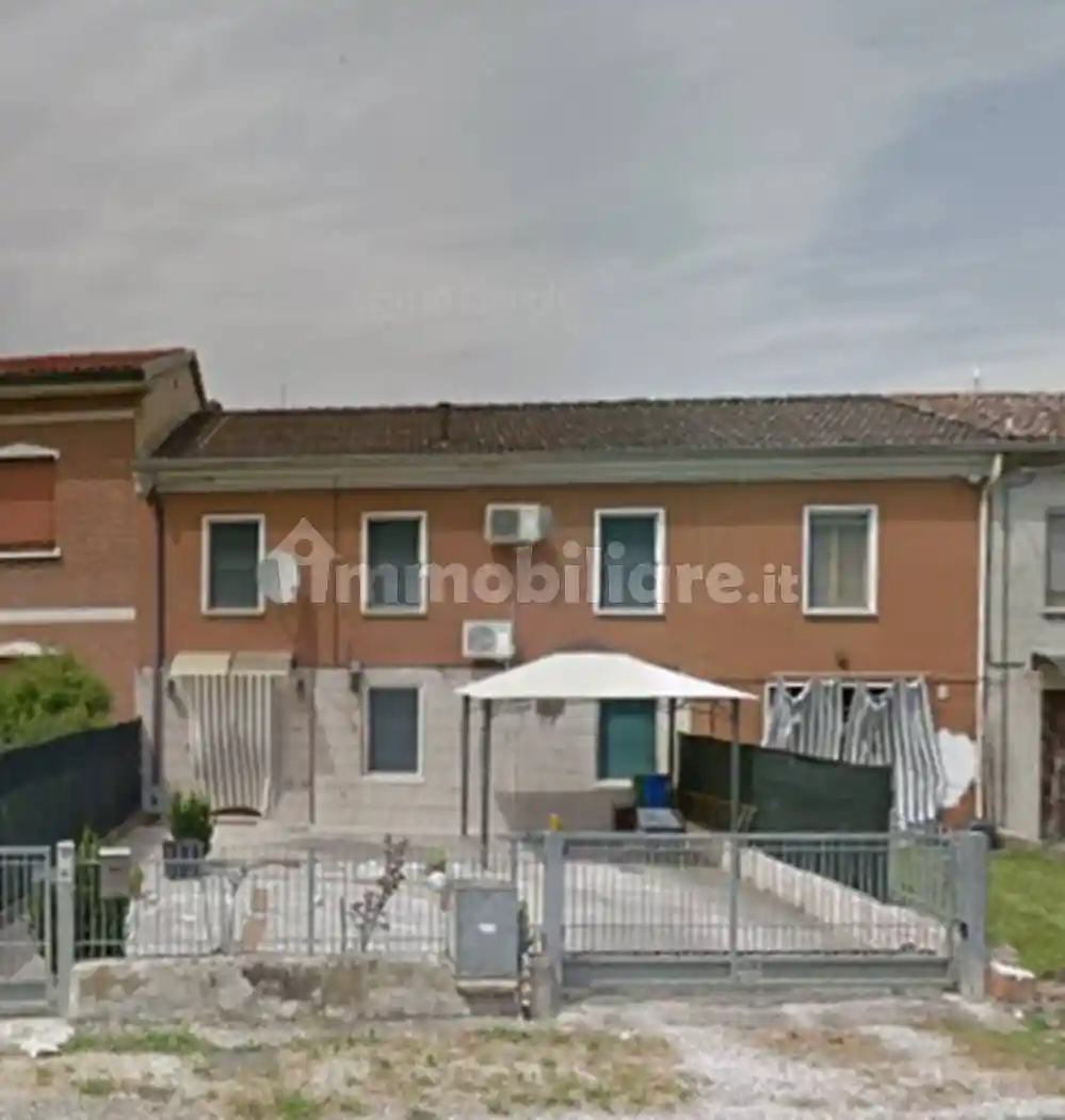 Villetta a schiera in vendita a Viadana