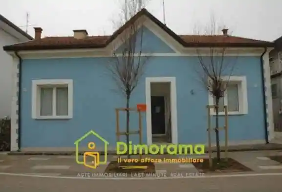 Casa indipendente in vendita a Rimini