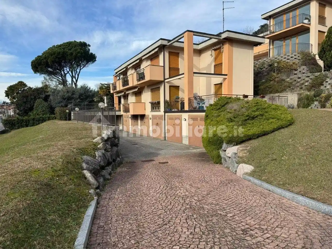 Appartamento in affitto a Gavirate