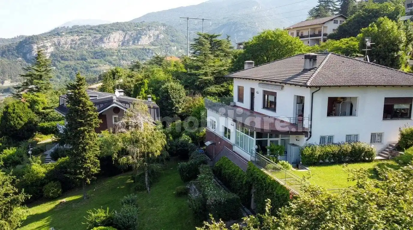 Villa in vendita a Rovereto