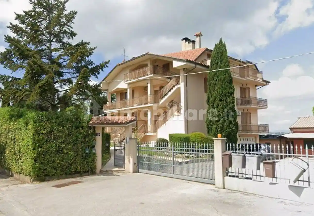 Appartamento in vendita a Ostra Vetere