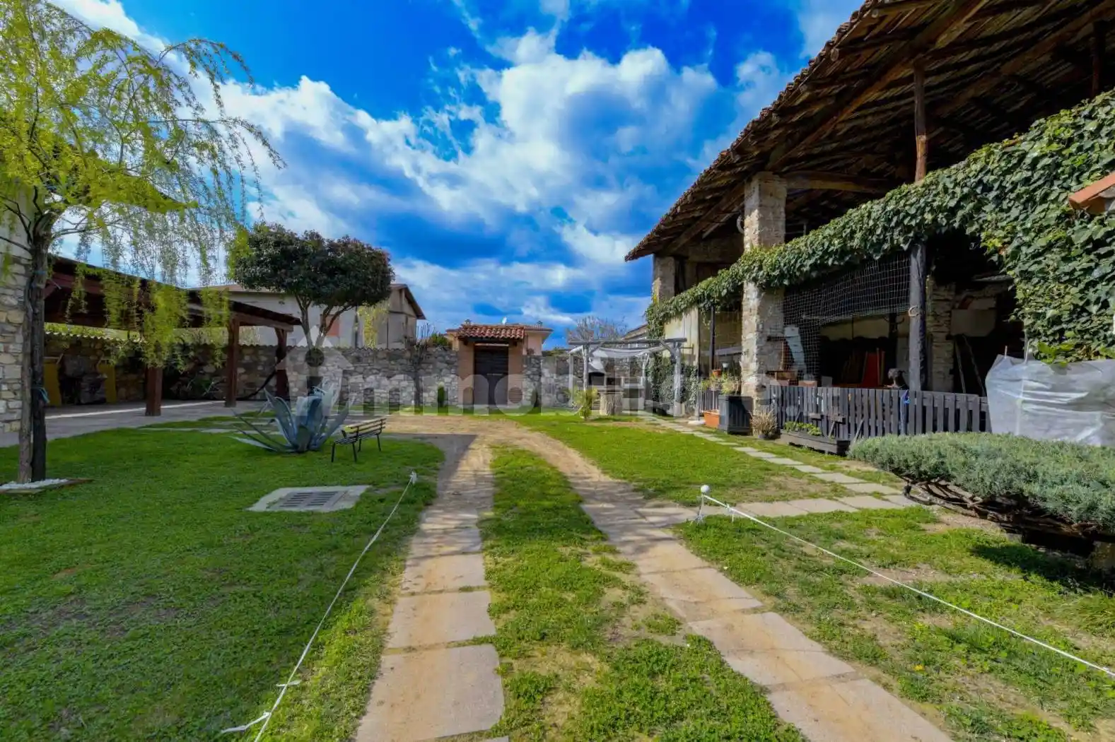 Villa in vendita a Provaglio d'Iseo