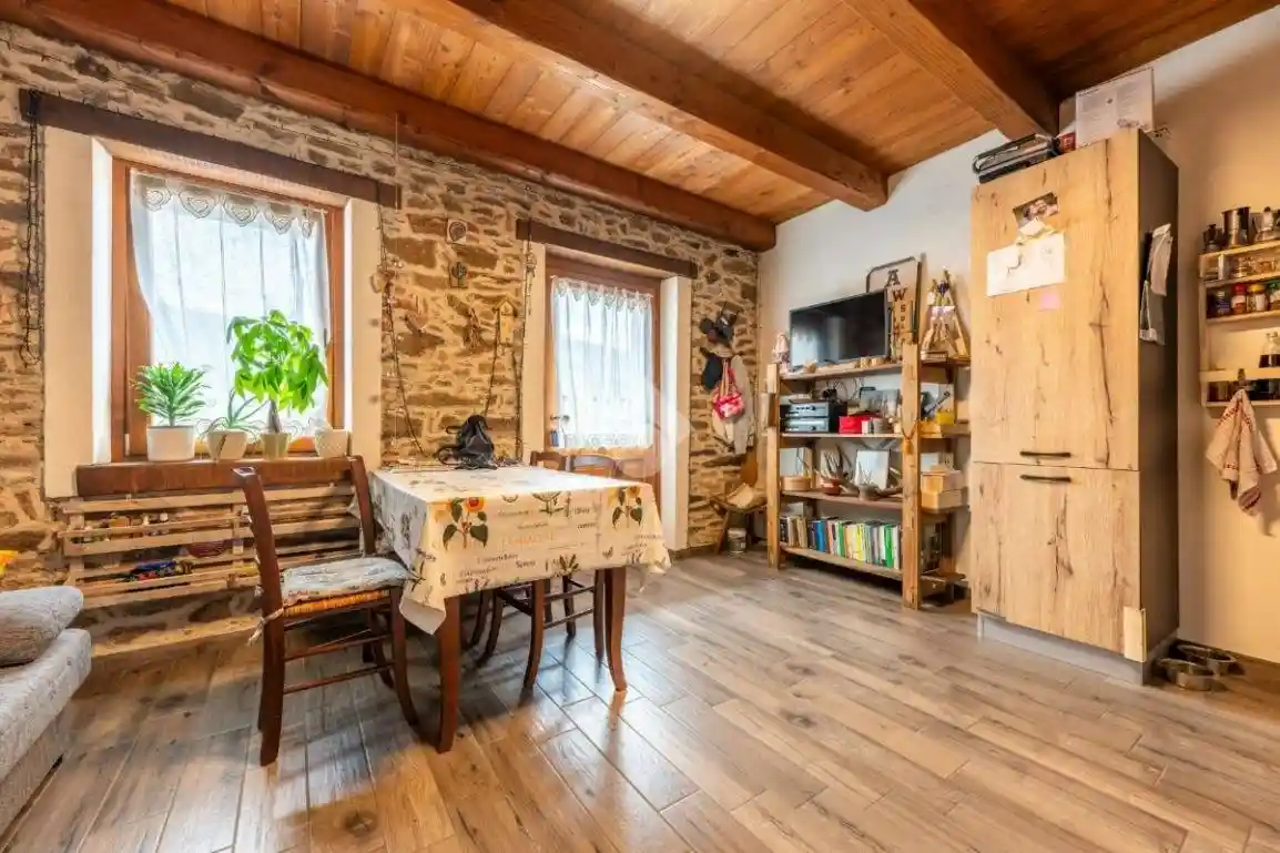 Casa indipendente in vendita a Venasca