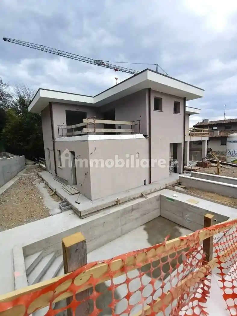 Appartamento in vendita a Desenzano del Garda