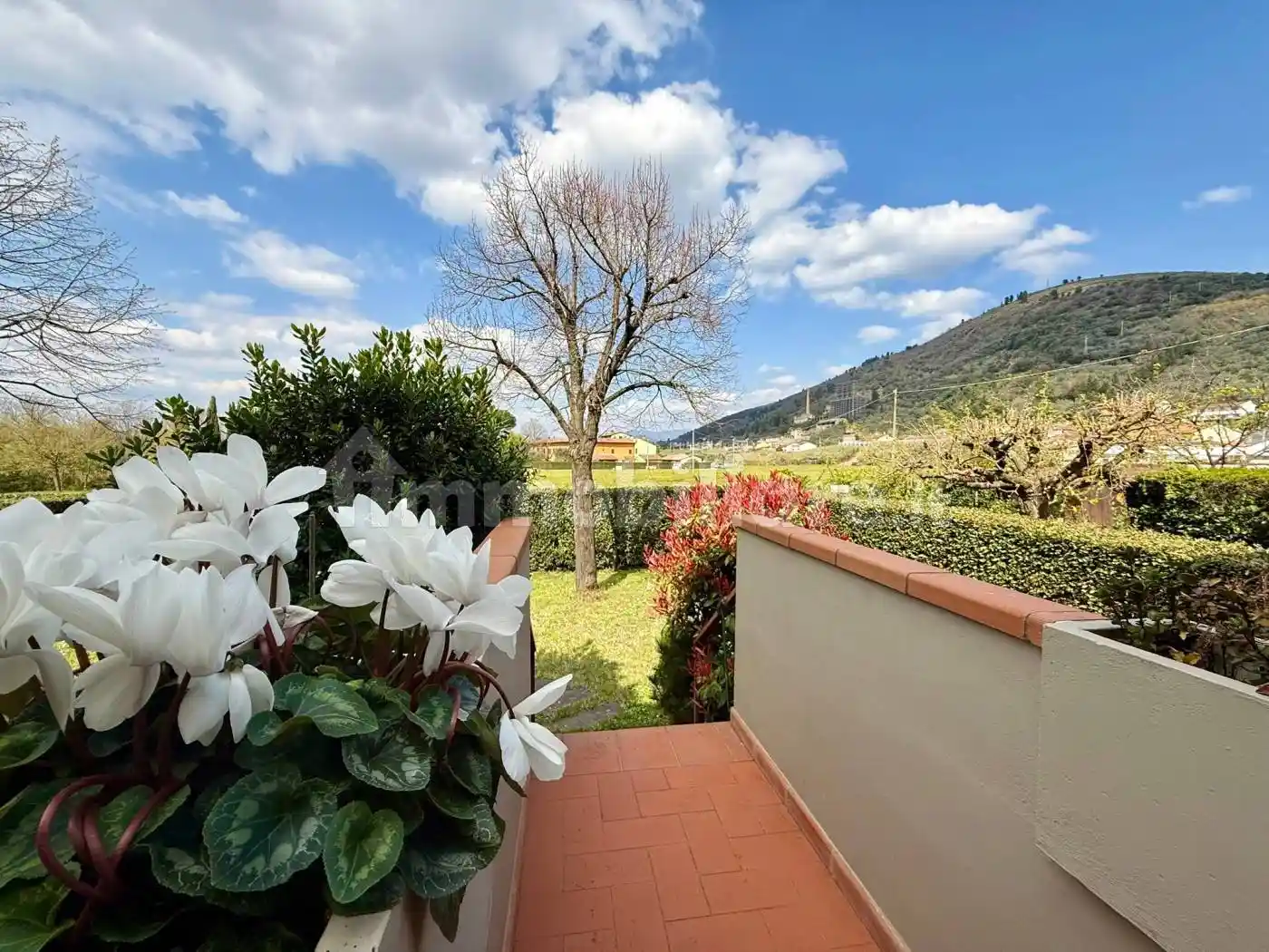 Villetta a schiera in vendita a Prato