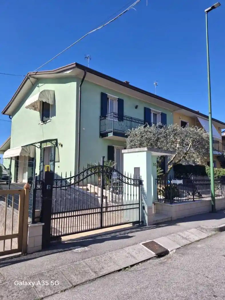 Villetta a schiera in vendita a Peschiera del Garda