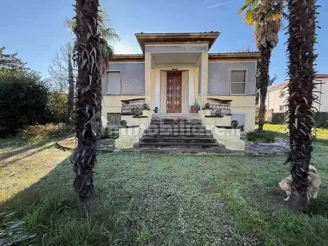 Villa in vendita a Vigevano