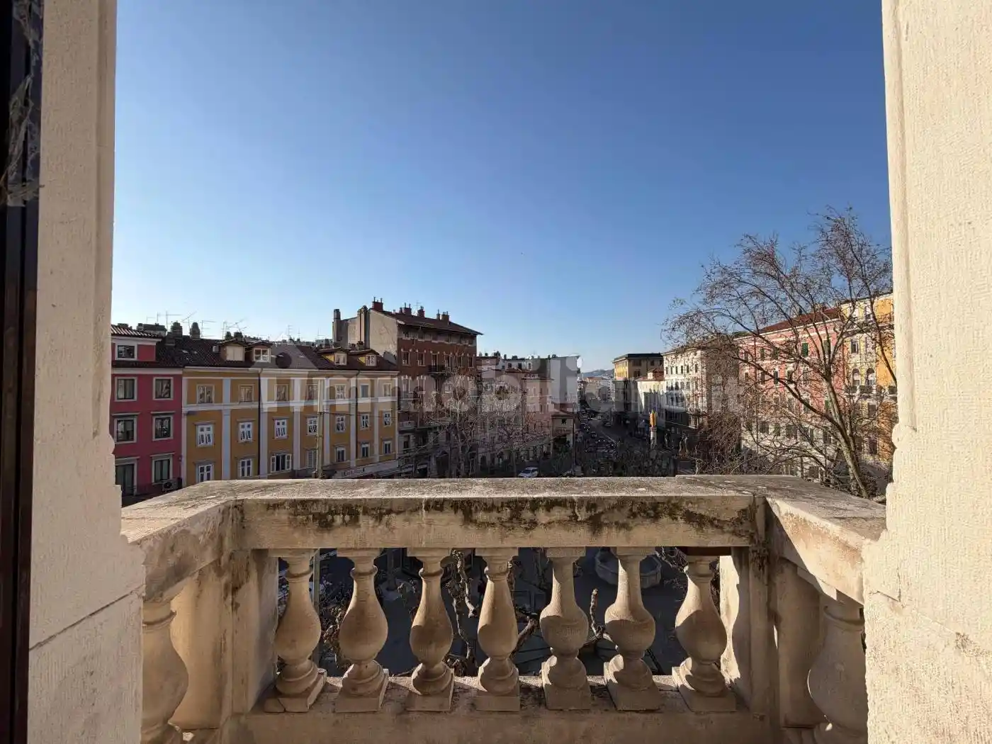 Appartamento in vendita a Trieste