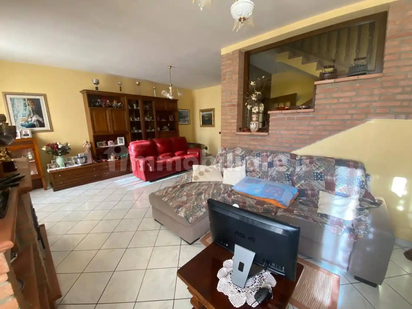 Villa in vendita a Cadeo