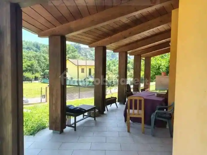 Villa in vendita a Borghi