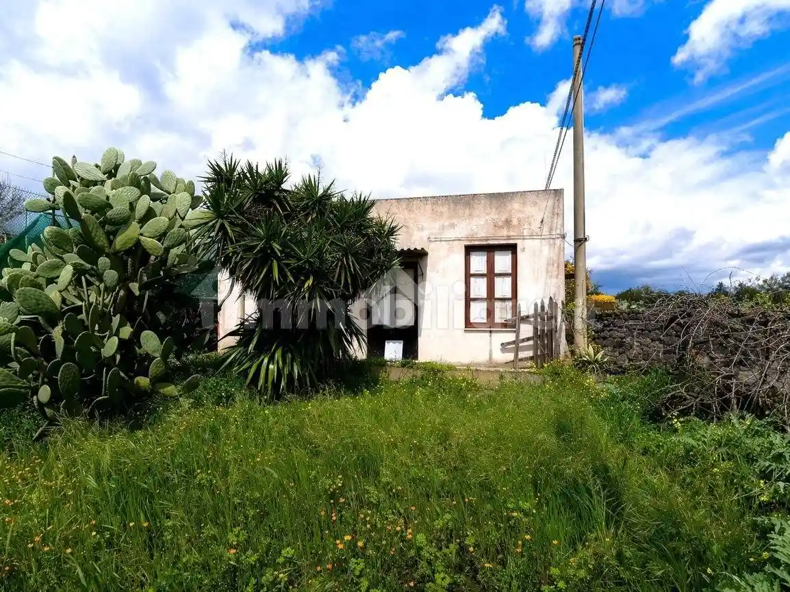 Rustico - Casale in vendita a San Pietro Clarenza