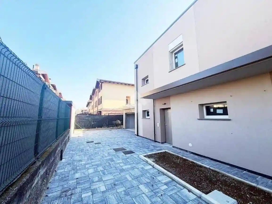 Villetta a schiera - foto 2