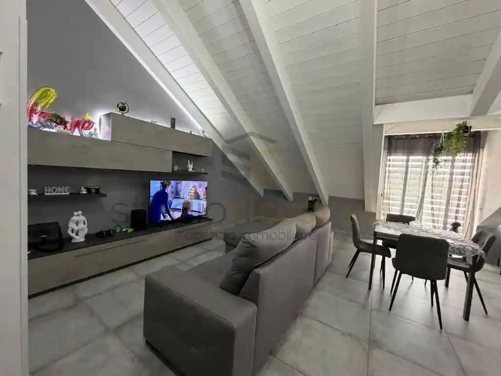 Attico - Mansarda in vendita a Giugliano in Campania