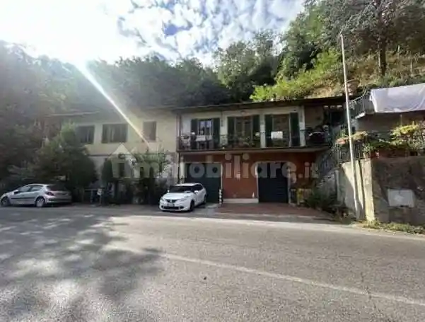 Appartamento in vendita a Fiesole