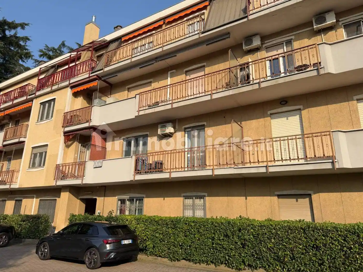 Appartamento in vendita a Carugate