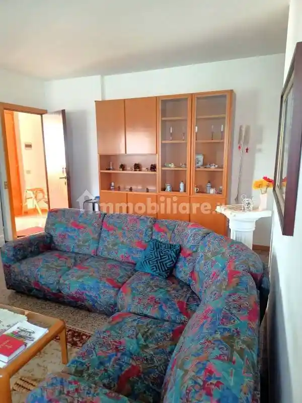 Appartamento in vendita a Curno