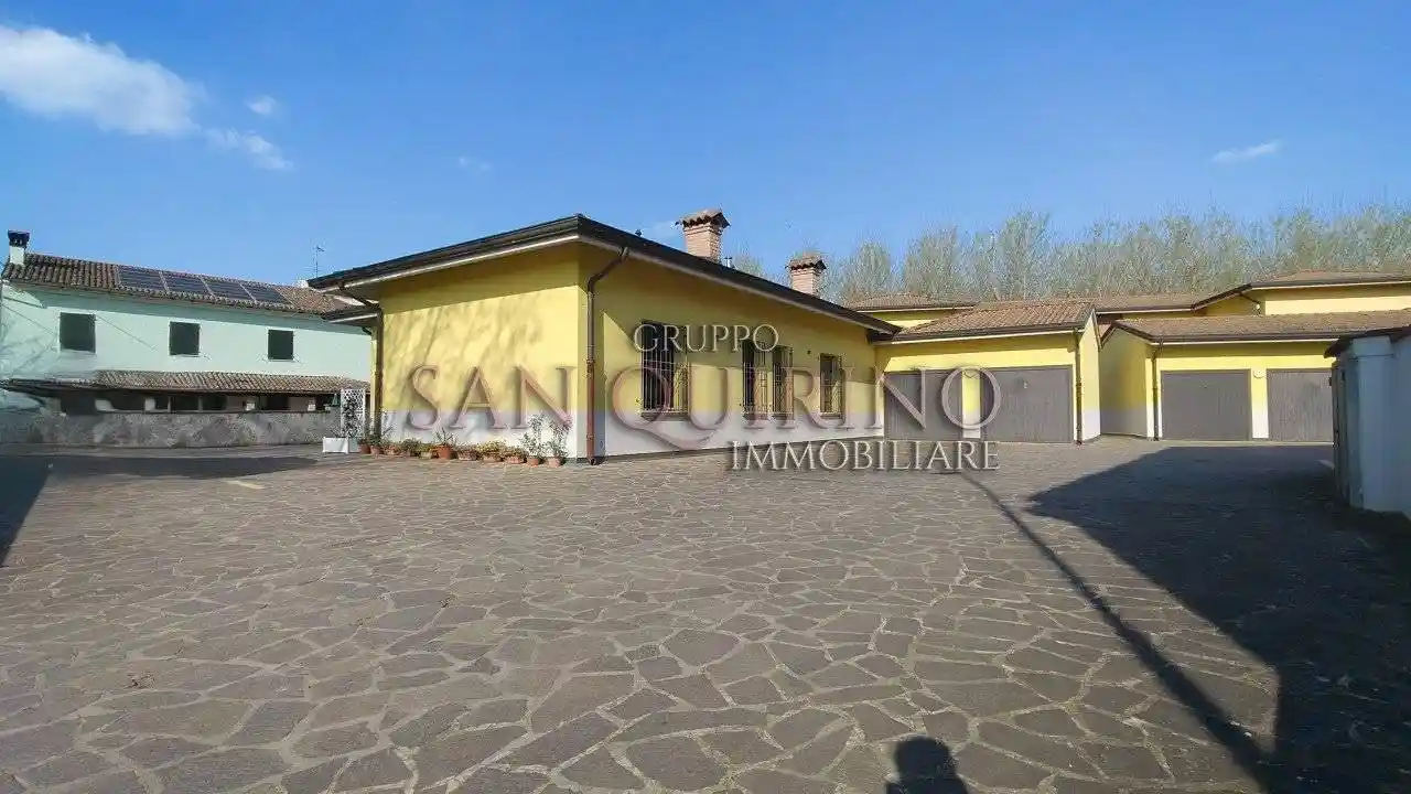 Appartamento in vendita a Dosolo