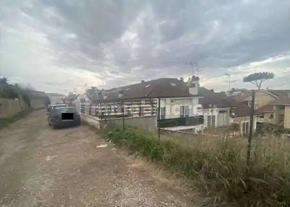 Villetta a schiera in vendita a Roma