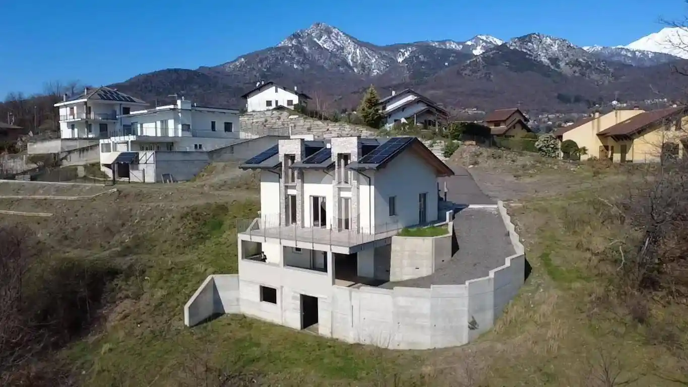 Villa in vendita a Rubiana