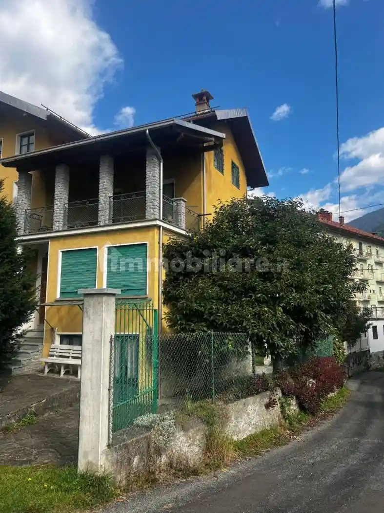 Rustico - Casale in vendita a Mezzenile