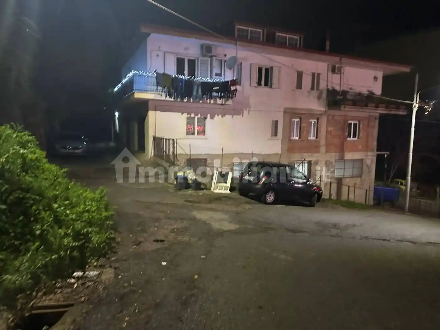 Palazzo - Stabile in vendita a Casali del Manco