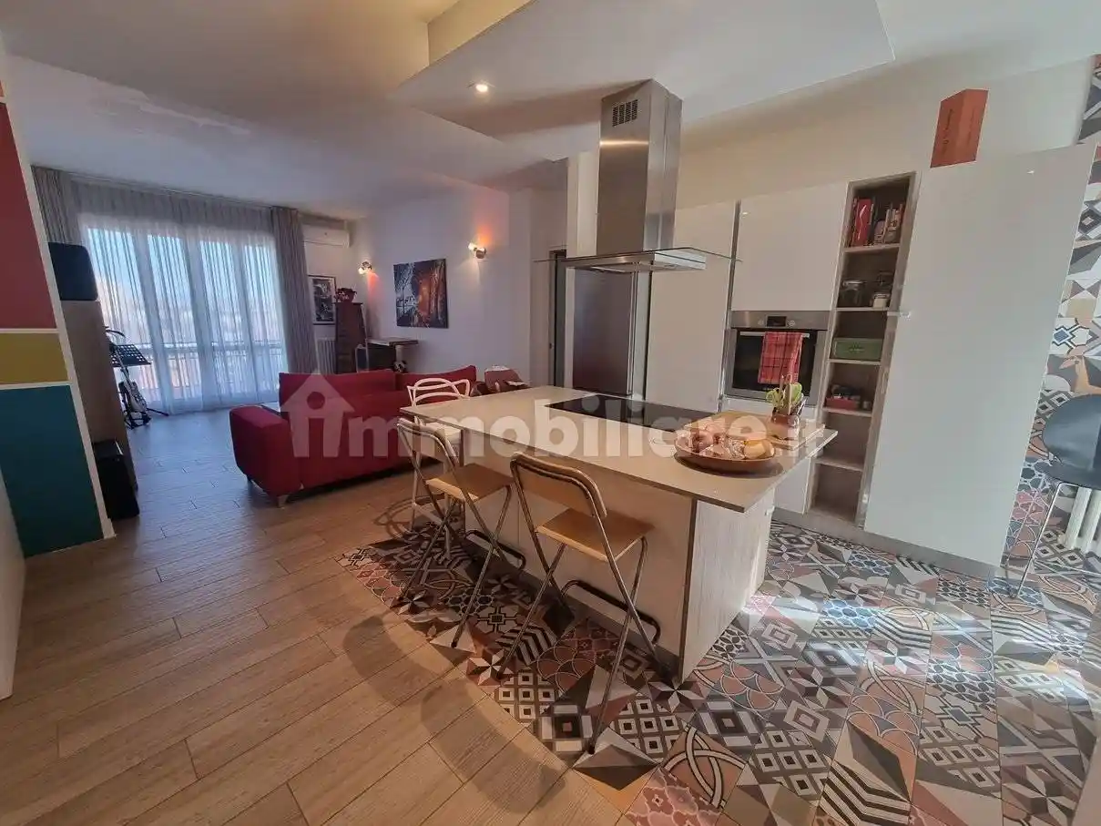 Appartamento in vendita a Limbiate