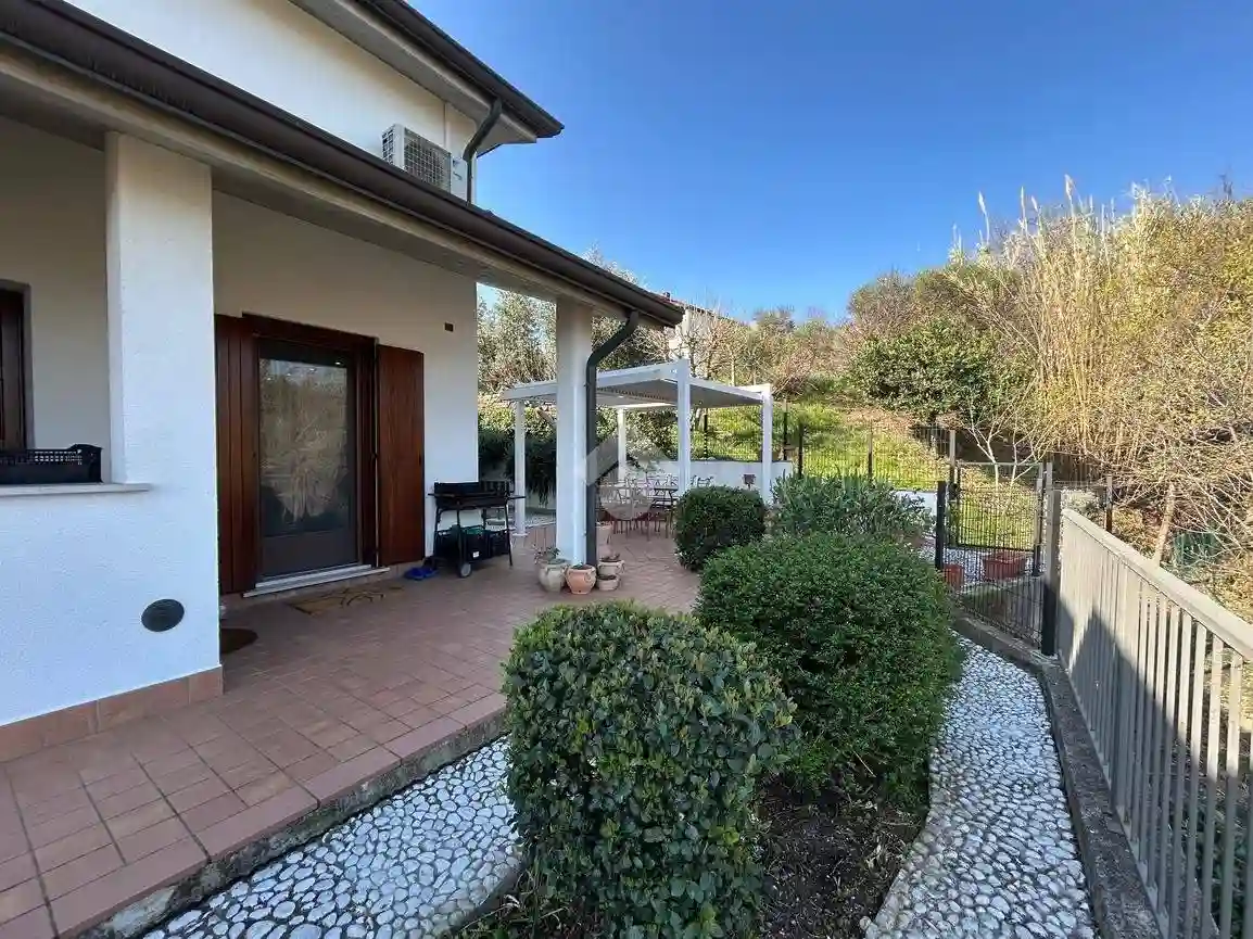 Villetta a schiera - foto 3