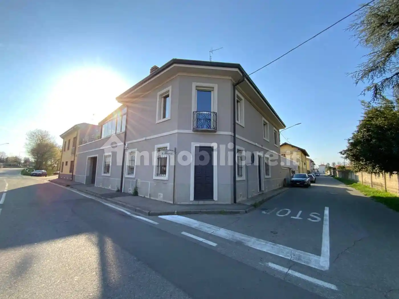 Villa in vendita a Busto Garolfo