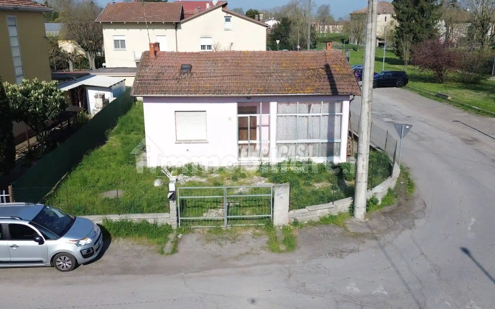 Villa in vendita a Campagnola Emilia