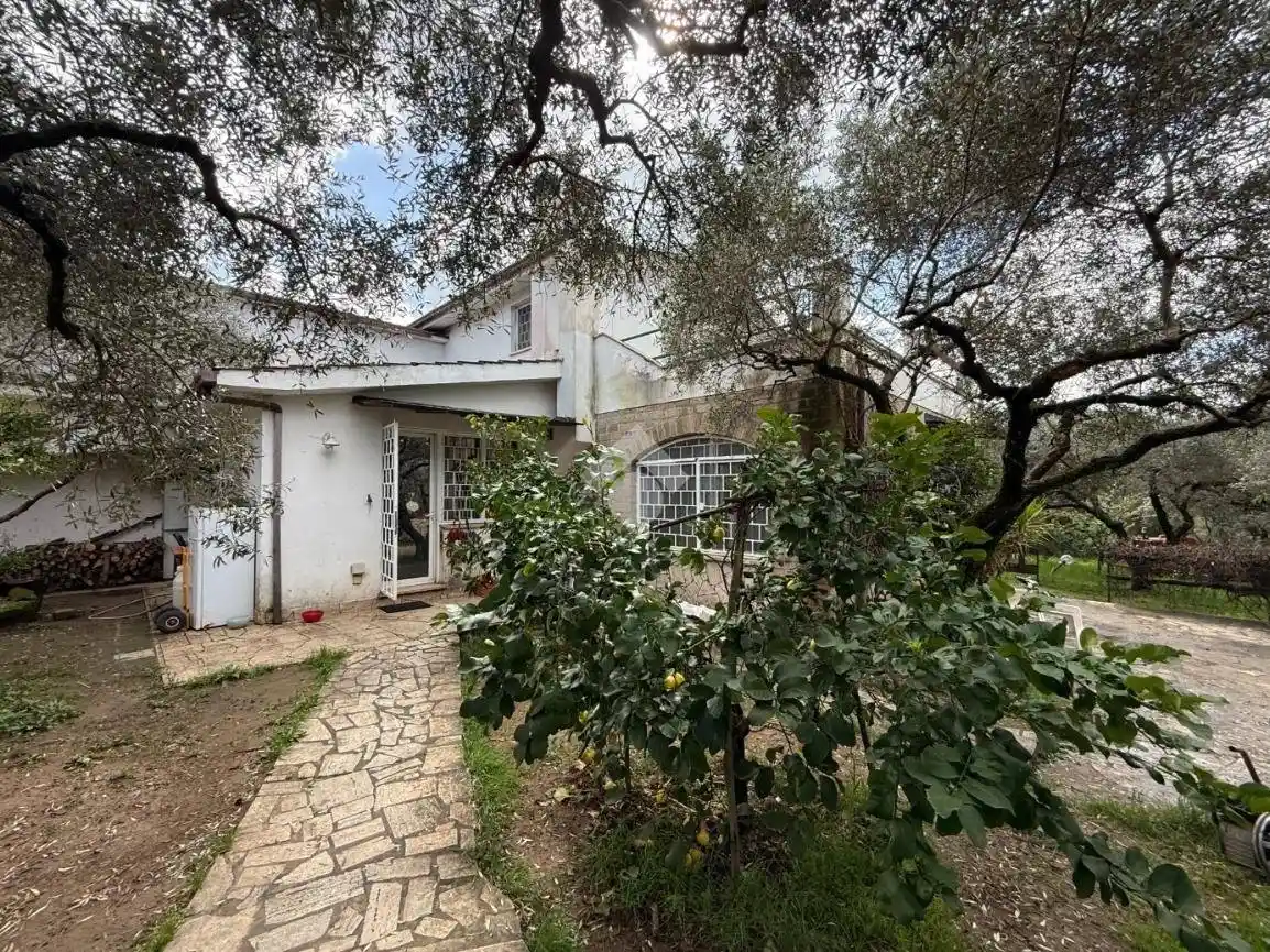 Villa in vendita a Guidonia Montecelio