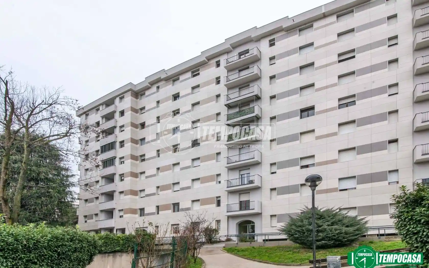 Appartamento in vendita a Garbagnate Milanese