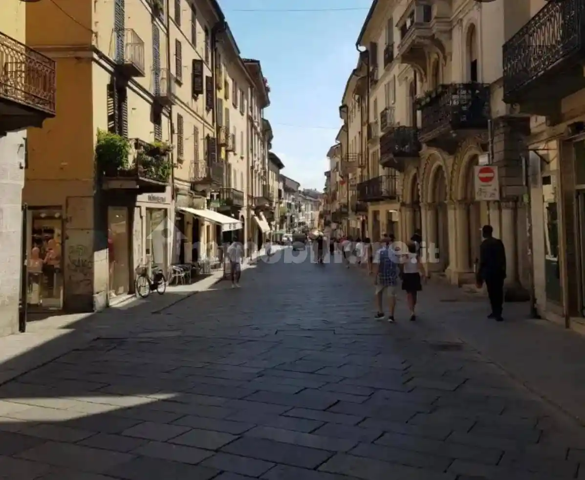 Appartamento in vendita a Pavia