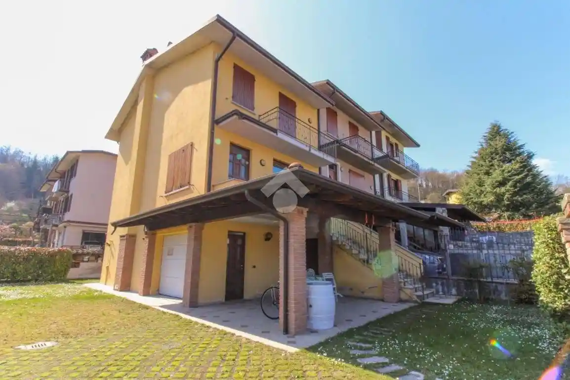 Villetta a schiera in vendita a Sabbio Chiese