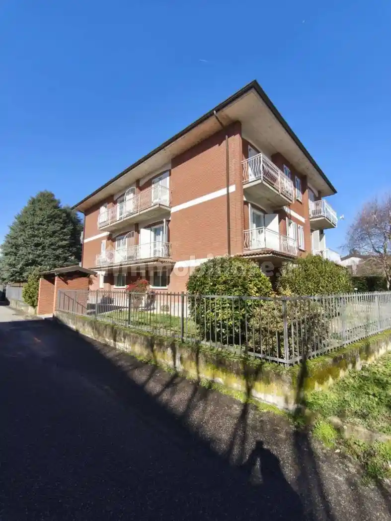 Appartamento in vendita a Broni