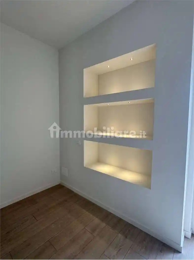 Appartamento in vendita a Piacenza