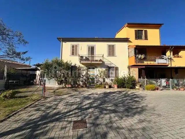 Casa indipendente in vendita a Pontedera