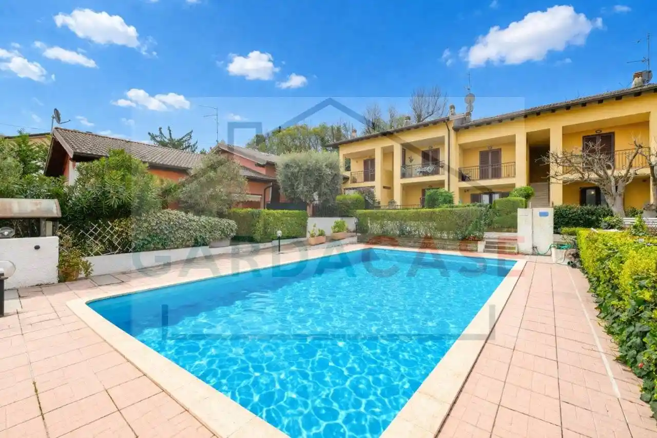 Appartamento in vendita a Peschiera del Garda