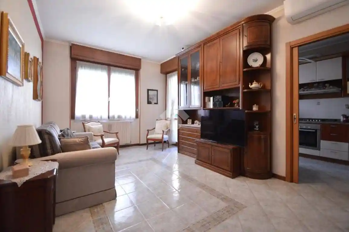 Appartamento in vendita a Monza