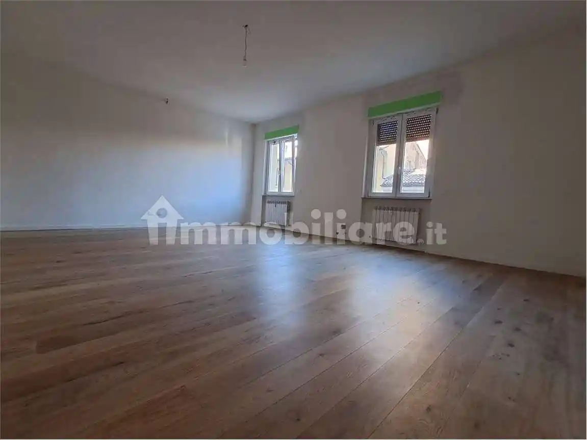 Appartamento in vendita a Piacenza