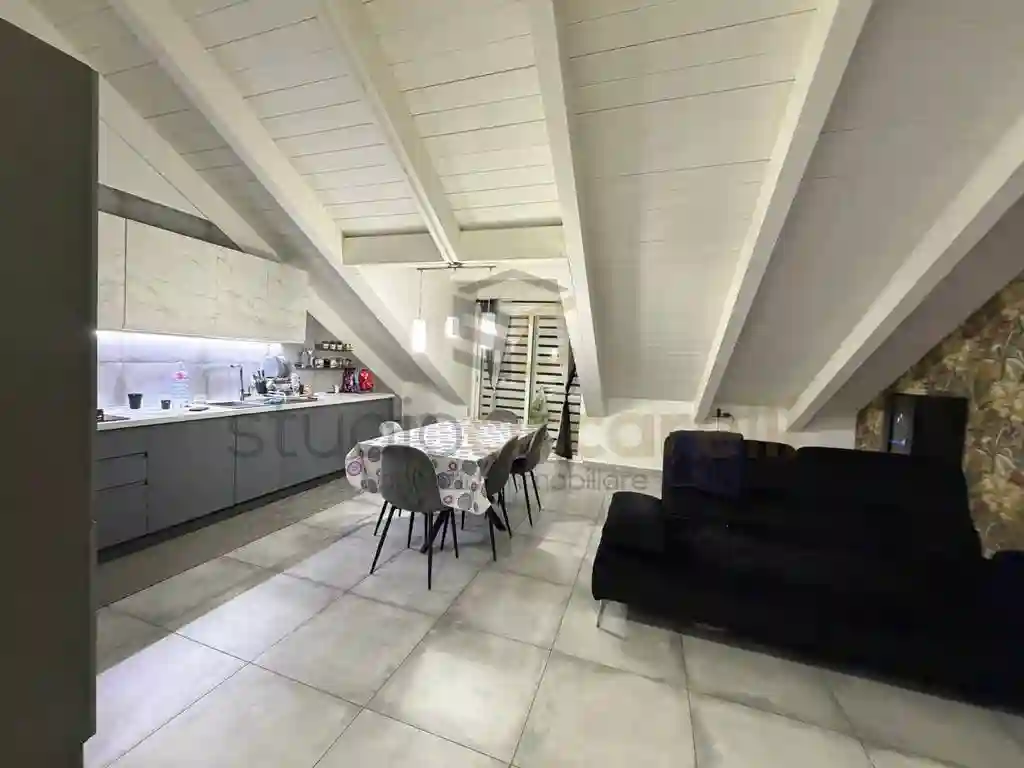 Attico - Mansarda - foto 2