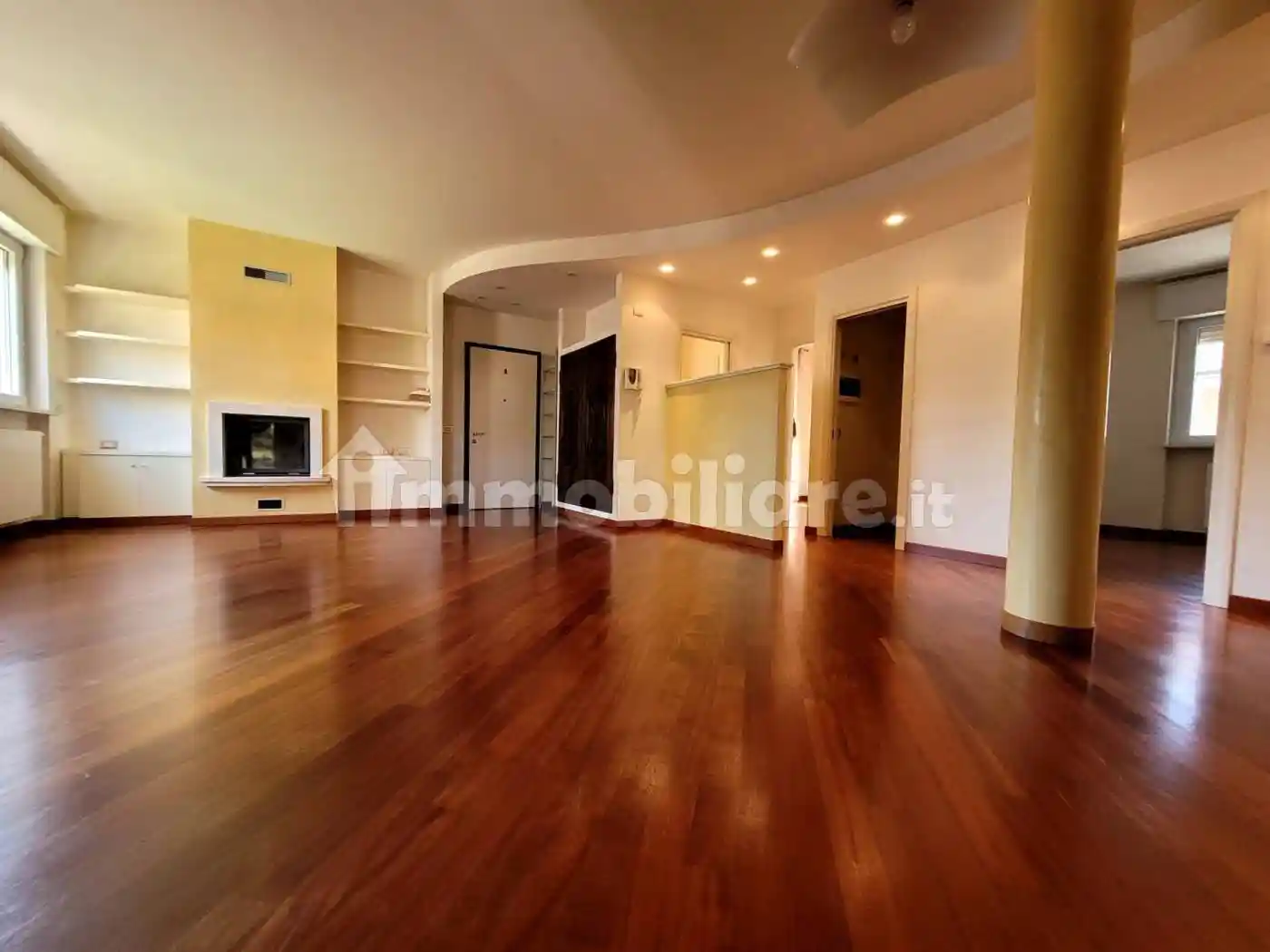 Appartamento in vendita a Piacenza