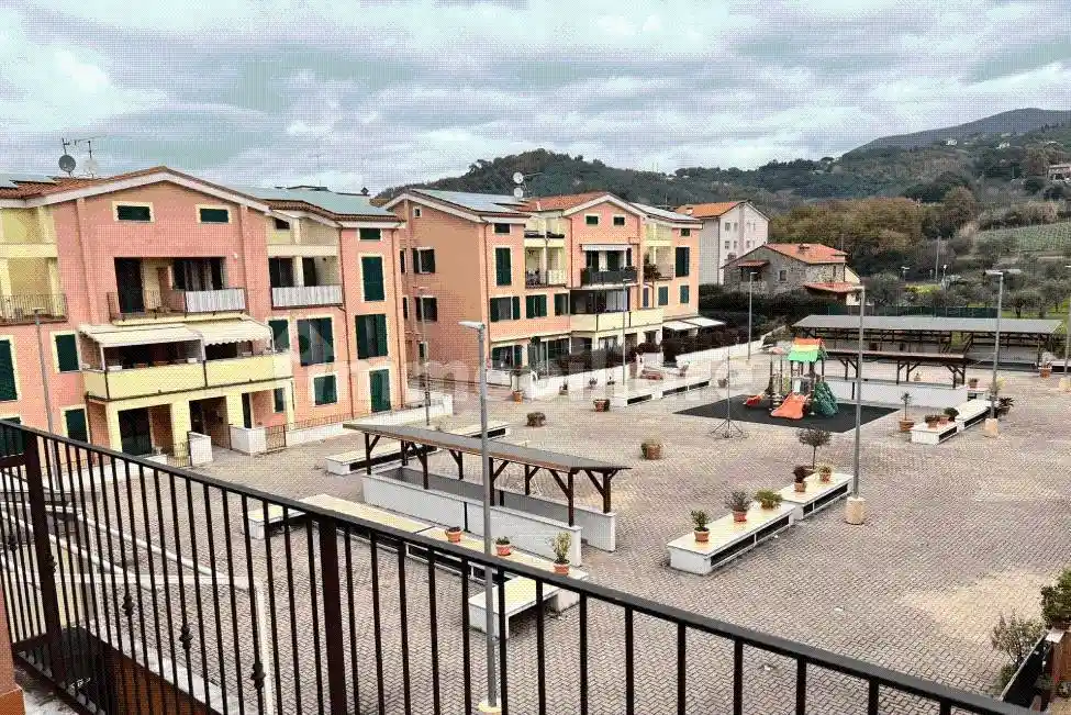 Appartamento in vendita a Santo Stefano di Magra