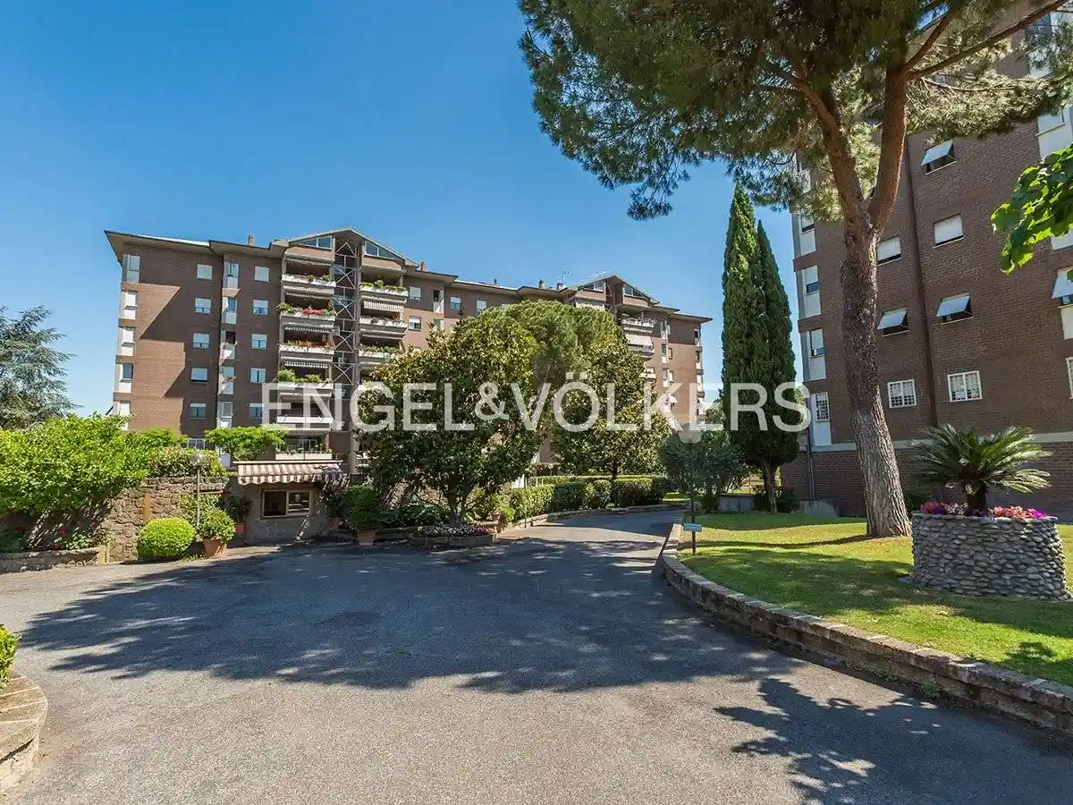 Appartamento in vendita a Roma