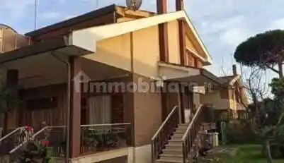 Villa in vendita a Anzio