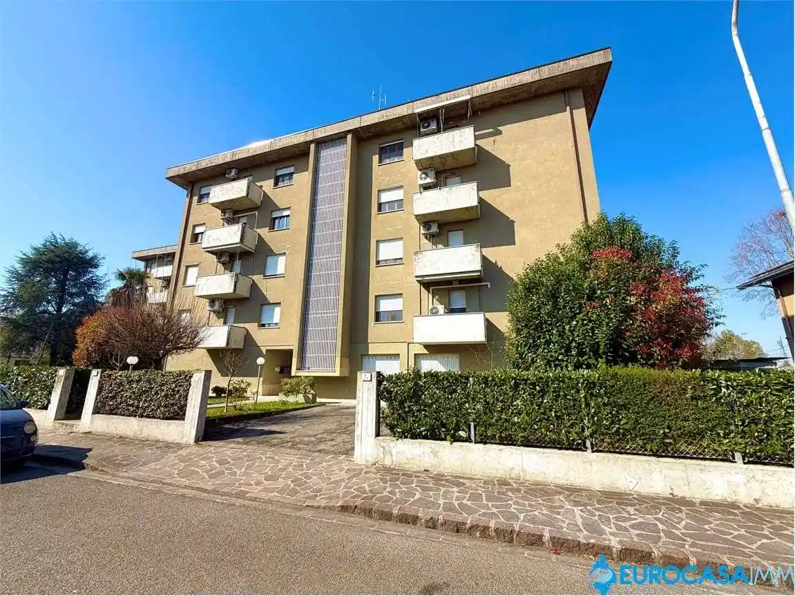 Appartamento in vendita a Carpi