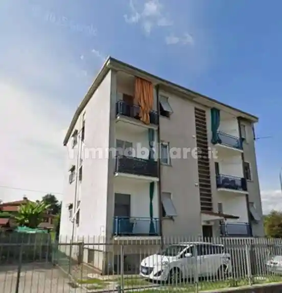 Appartamento in vendita a Costa Masnaga