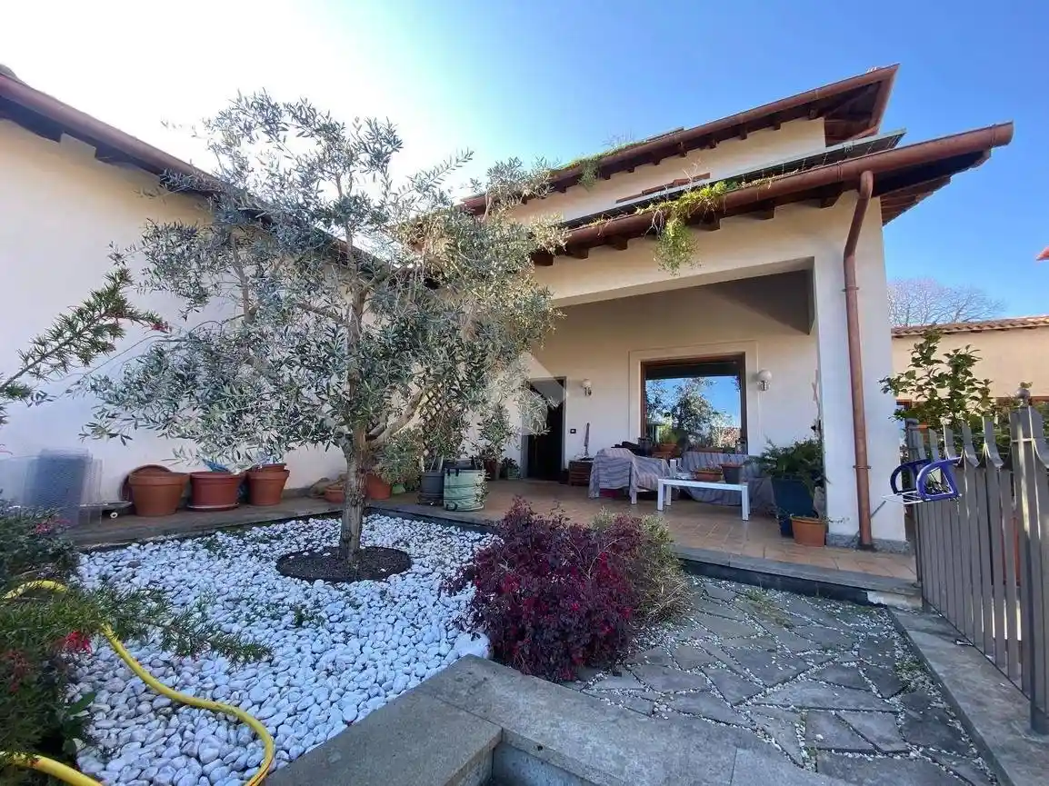 Villetta a schiera in vendita a Canepina