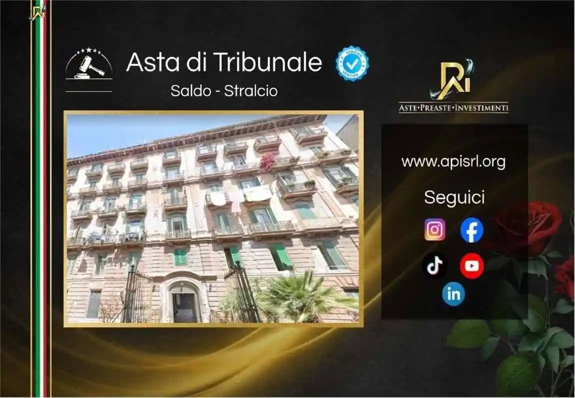 Appartamento in vendita a Napoli