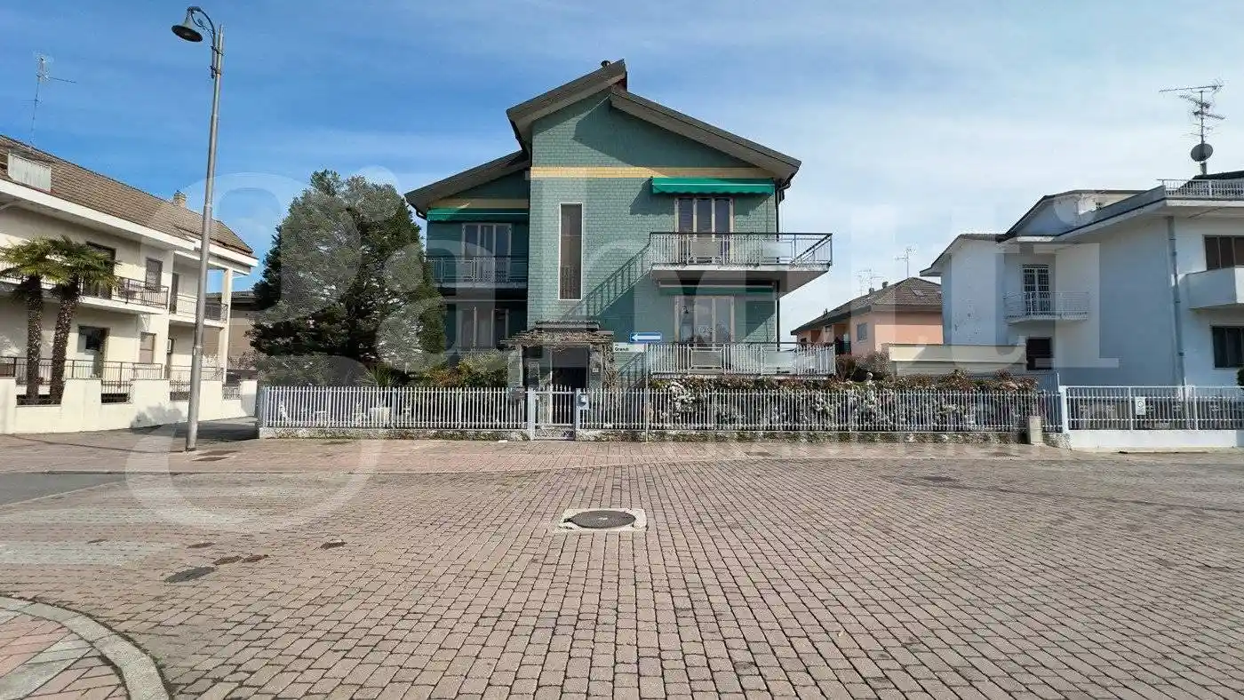 Villa in vendita a Pieve Emanuele