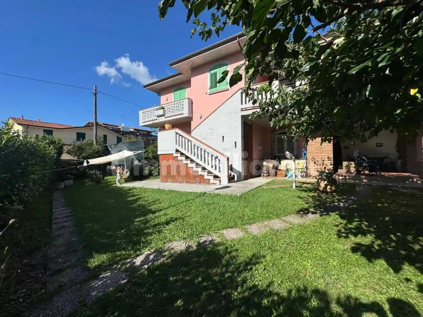 Villa in vendita a Santo Stefano di Magra